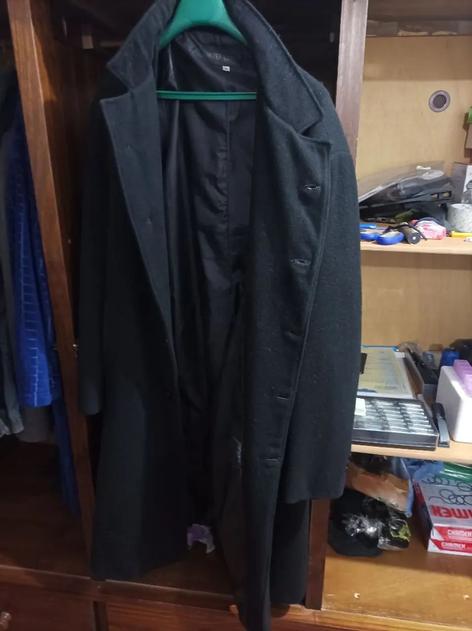 Vendo sobretudo masculino longo preto 