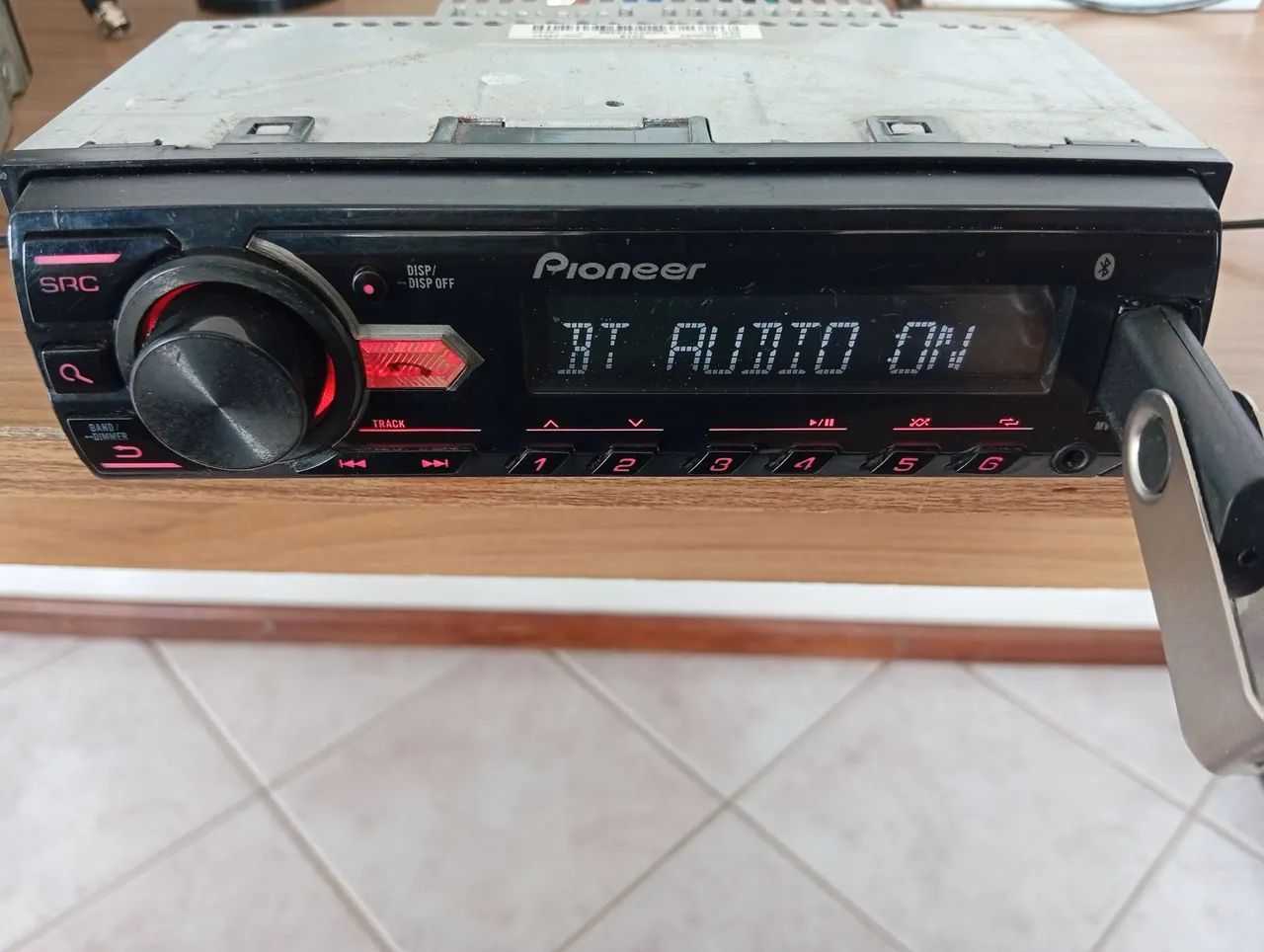 Aparelho Pioneer bluetooth  - Foto 2