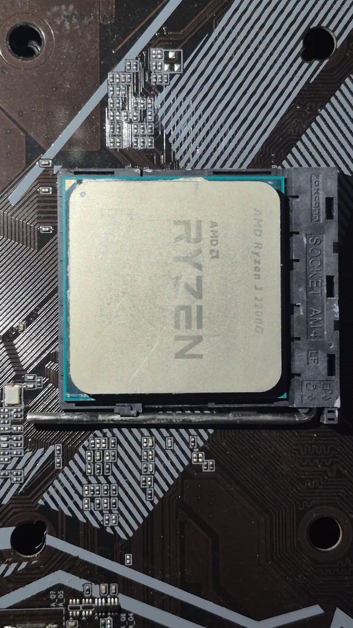 Ryzen 2200g - Foto 2