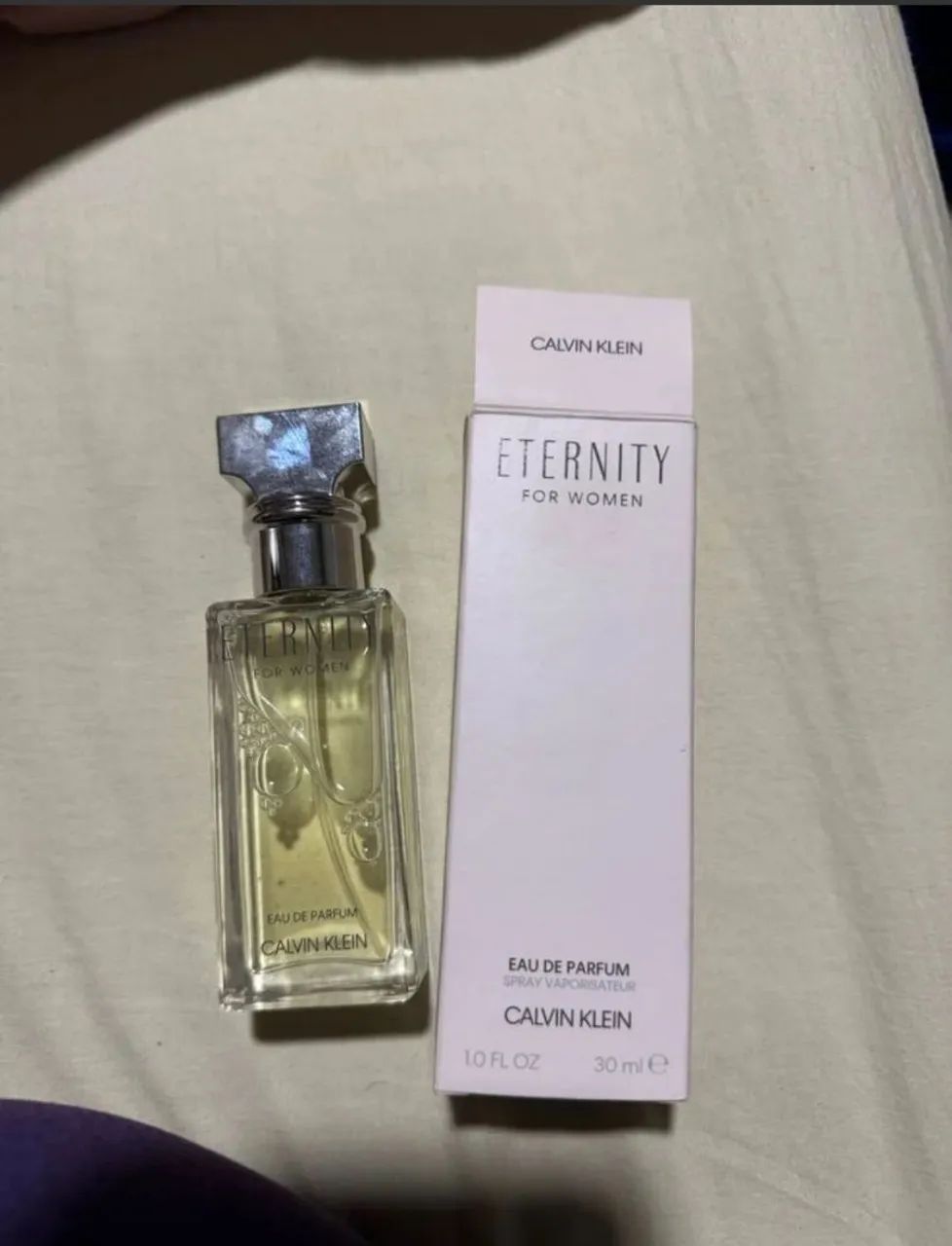 perfume Calvin Klein Eternity Feminino Eau de Parfum. - Foto 3
