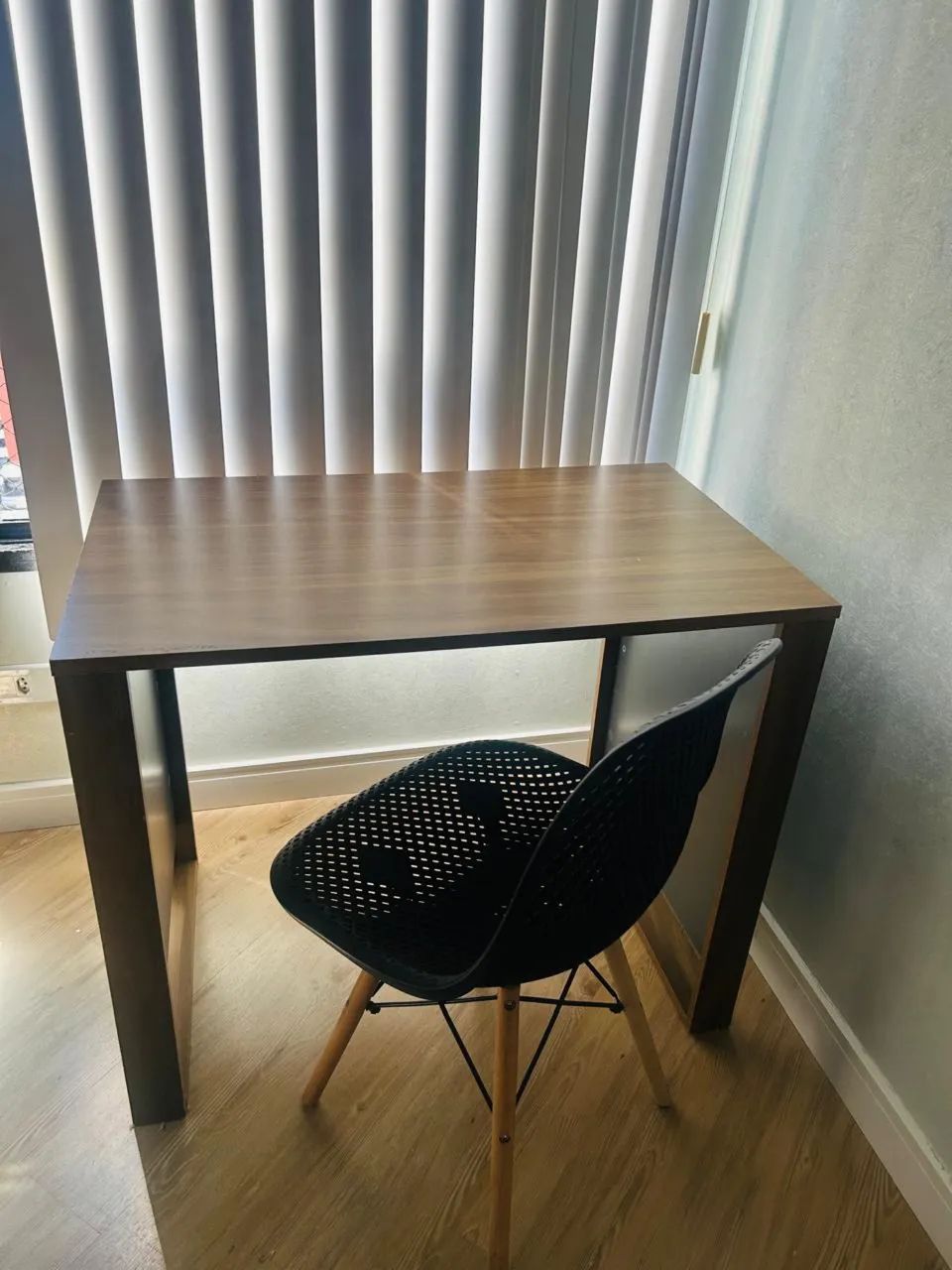 Mesa de estudos e cadeira - Foto 3