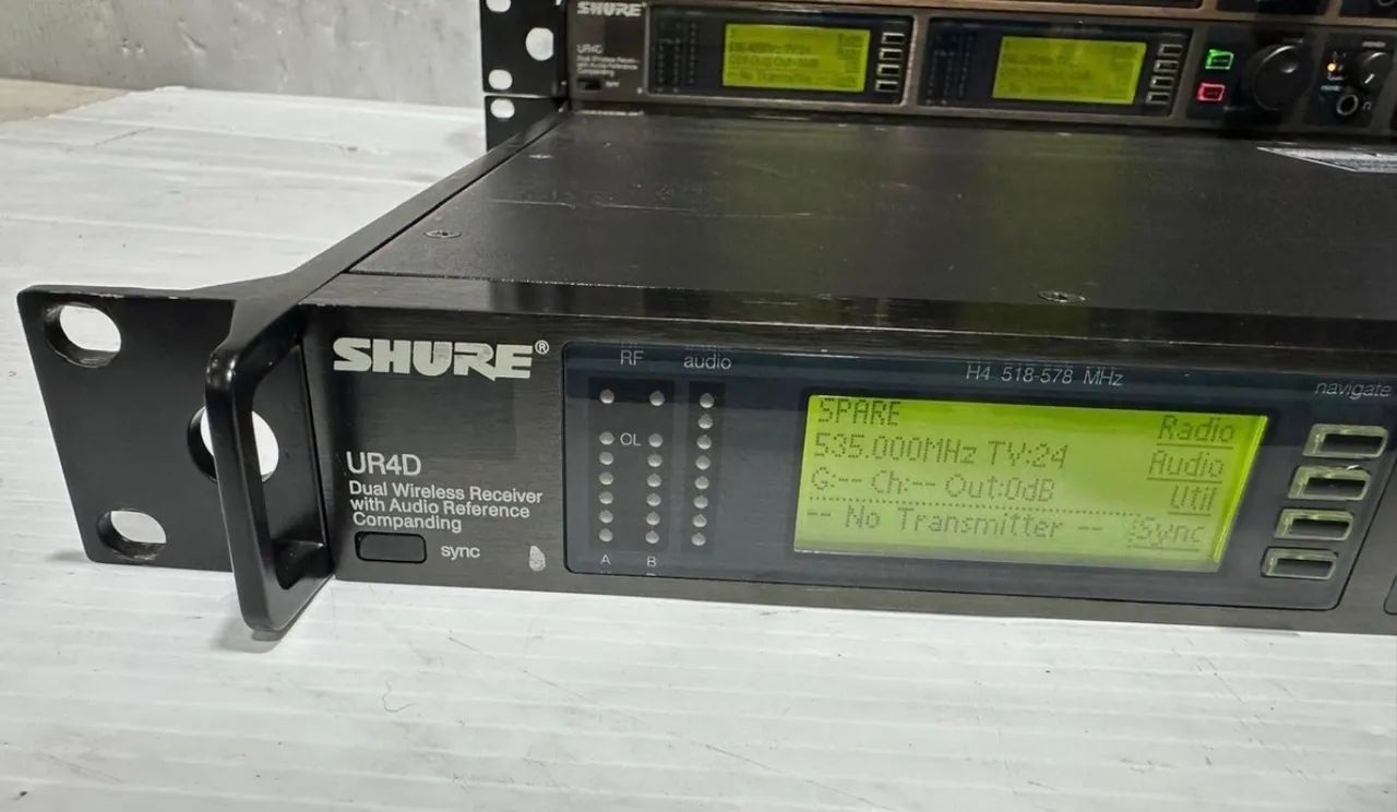 Microfone Sem Fio Shure UR4D SM58 Completo  - Foto 2