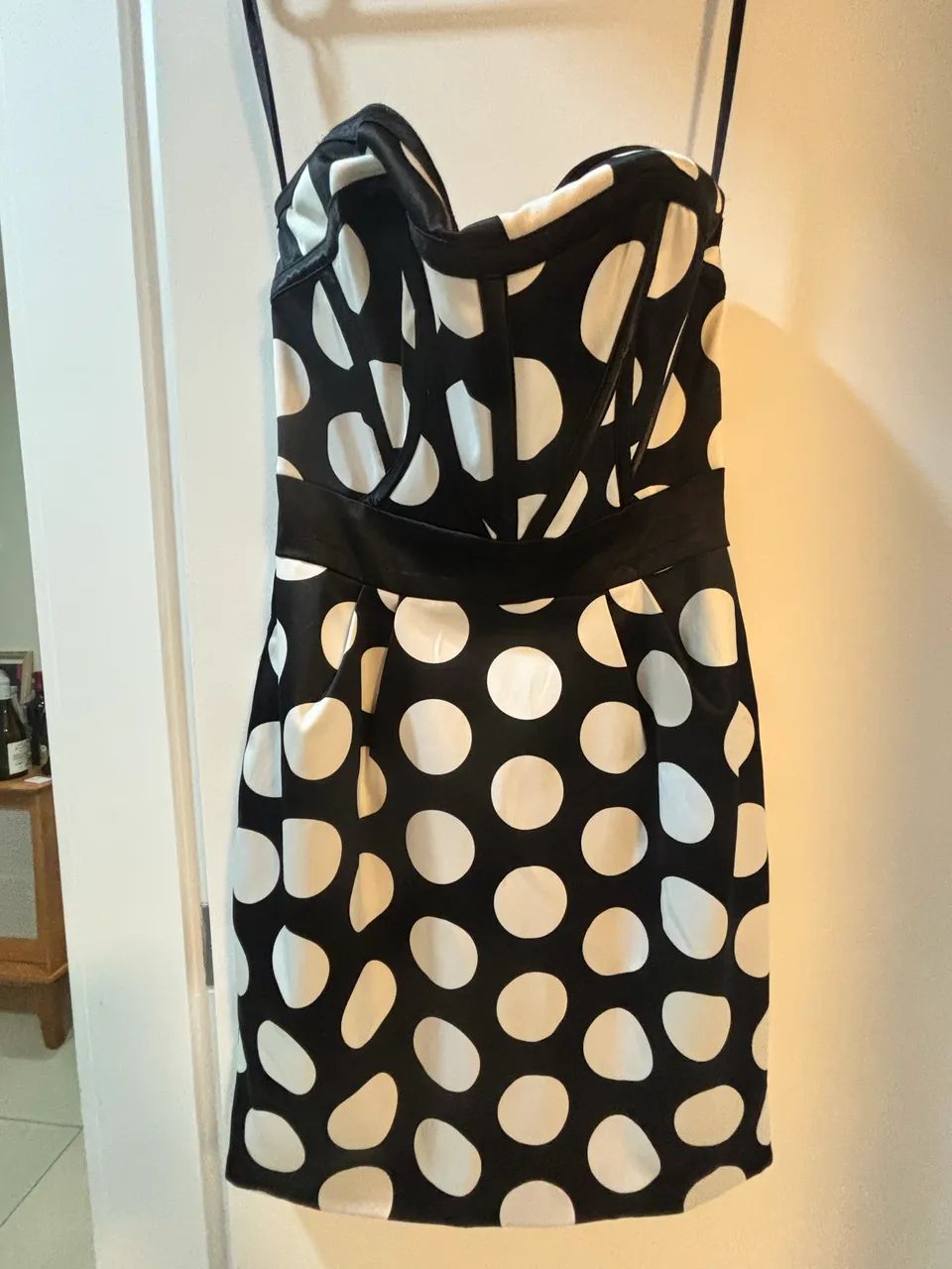 Vestido cropped tomara que caia 