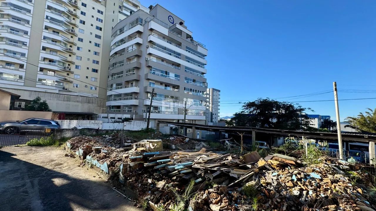 Terreno / Lote / Condomínio em Barreiros - São José, SC - Foto 5