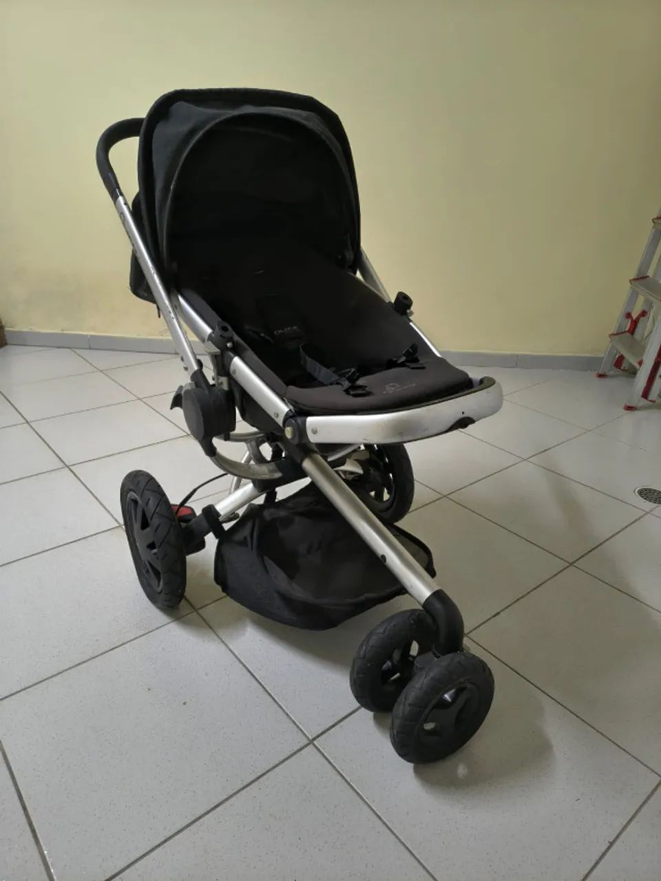 Carrinho de Bebê Quinny