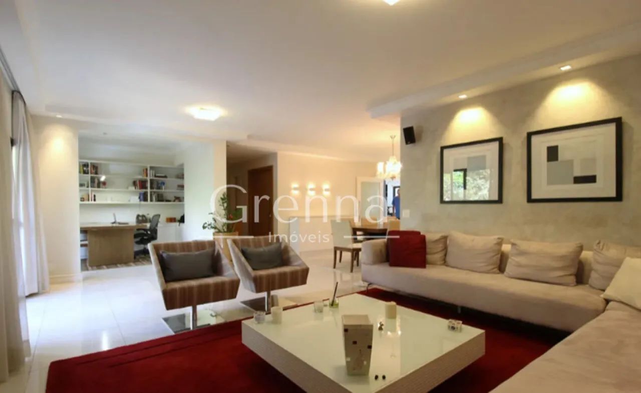 Apartamento de 210 m² com 3 suítes e 3 vagas no Condomínio Palais Royal em Moema - Foto 4