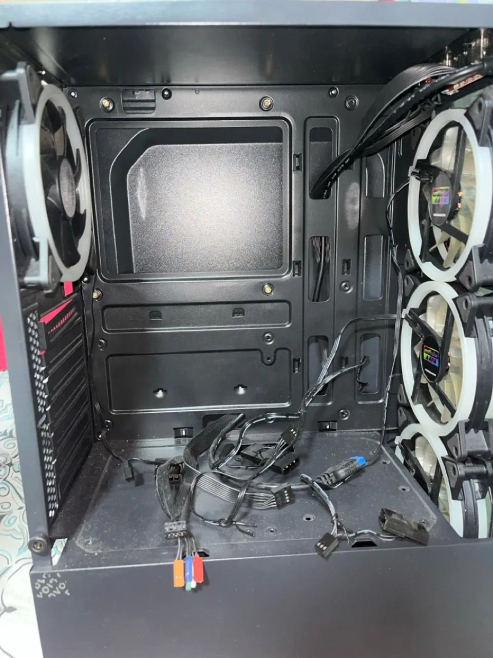 Gabinete de computador!