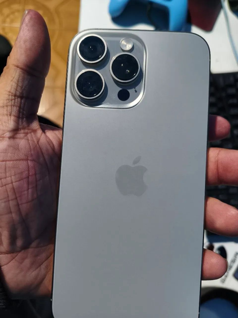 Iphone 16 pro max original (100% bateria) - Foto 3