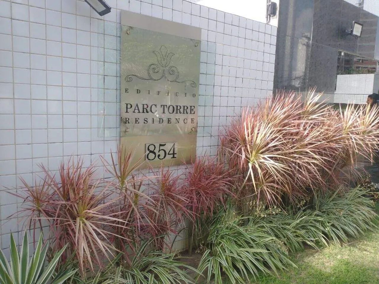 Apartamento 2 quartosQ (1 suíteS) para para aluguel em Torre - Recife | Edifício Parc Torr - Foto 4