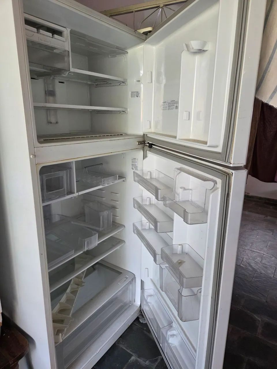 Geladeita - Foto 2