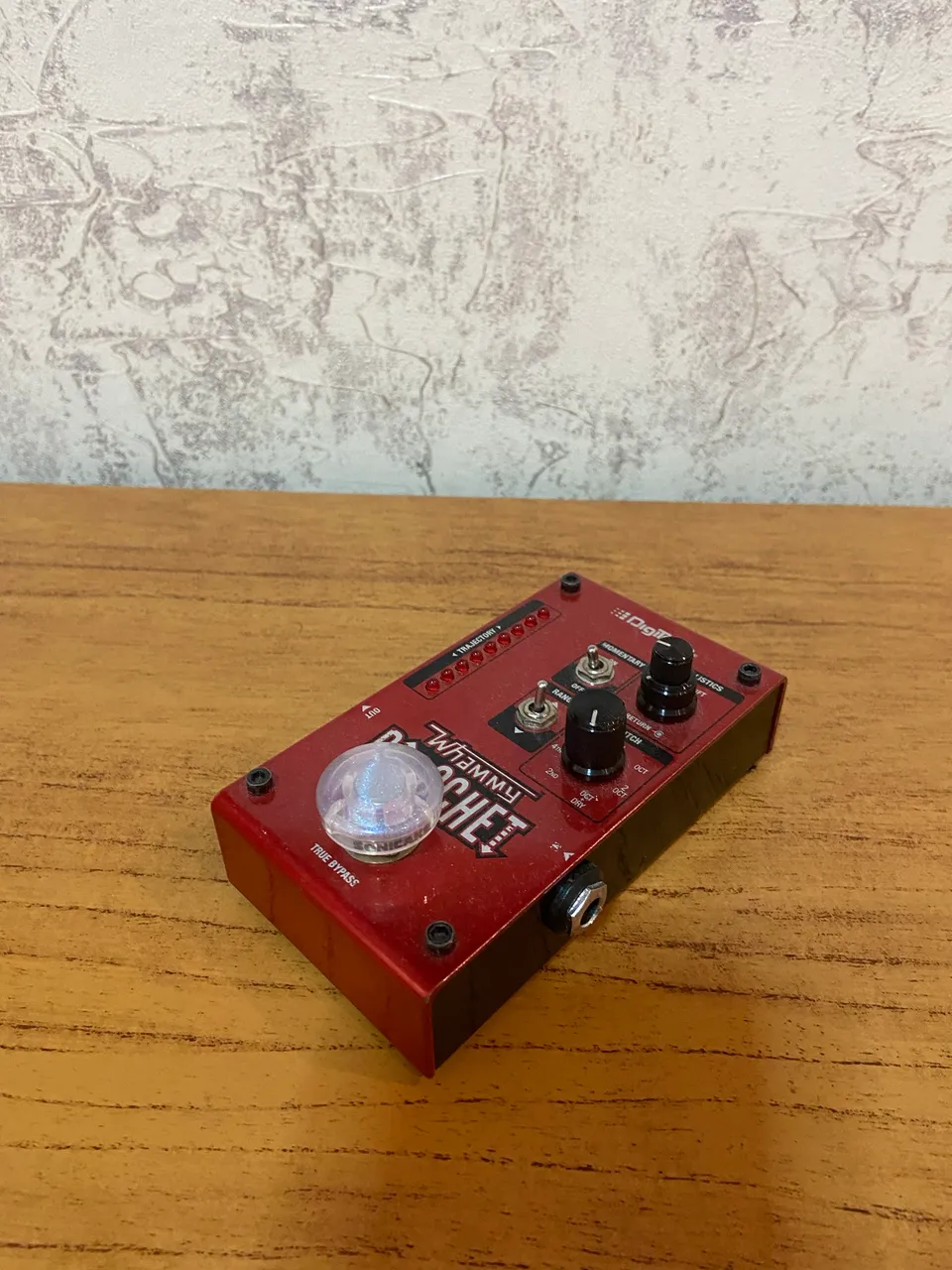 Pedal Line 6 Modulation Modeler MM4 - Instrumentos musicais