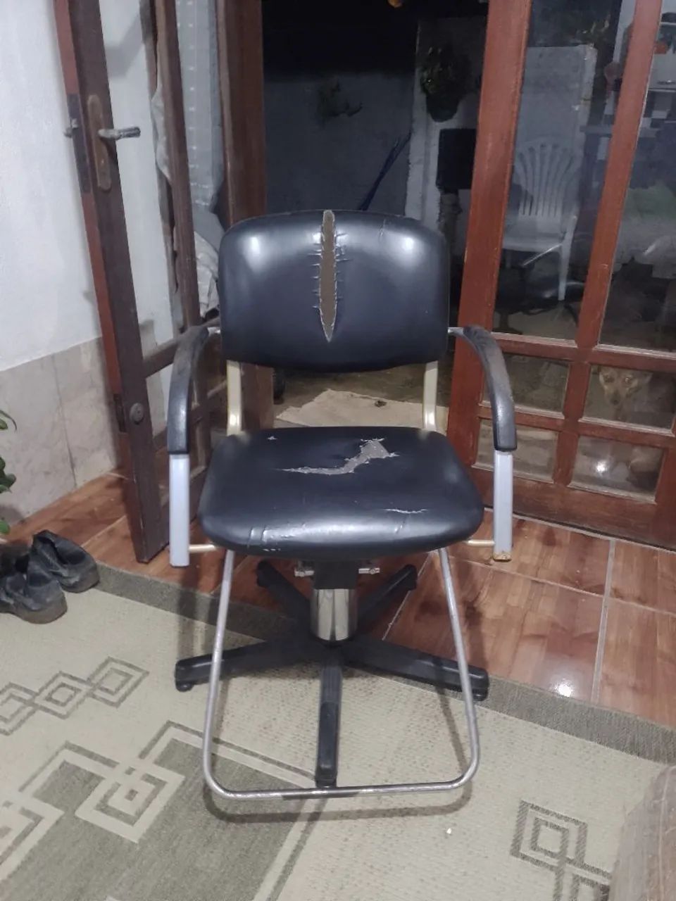 Cadeira simples de barbeiro. pra você começar seu negócio.  - Foto 2