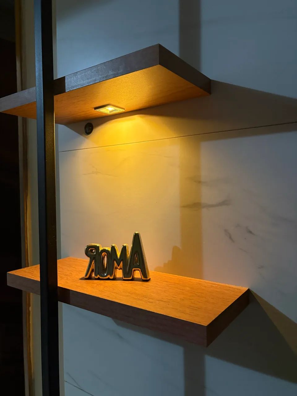 PAINEL DE LUXO COM ILUMINAÇÃO EXCLUSIVA - Foto 4