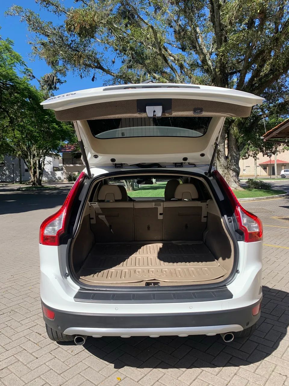 Volvo XC 60 3.0 AWD 5P 2011 - Foto 4