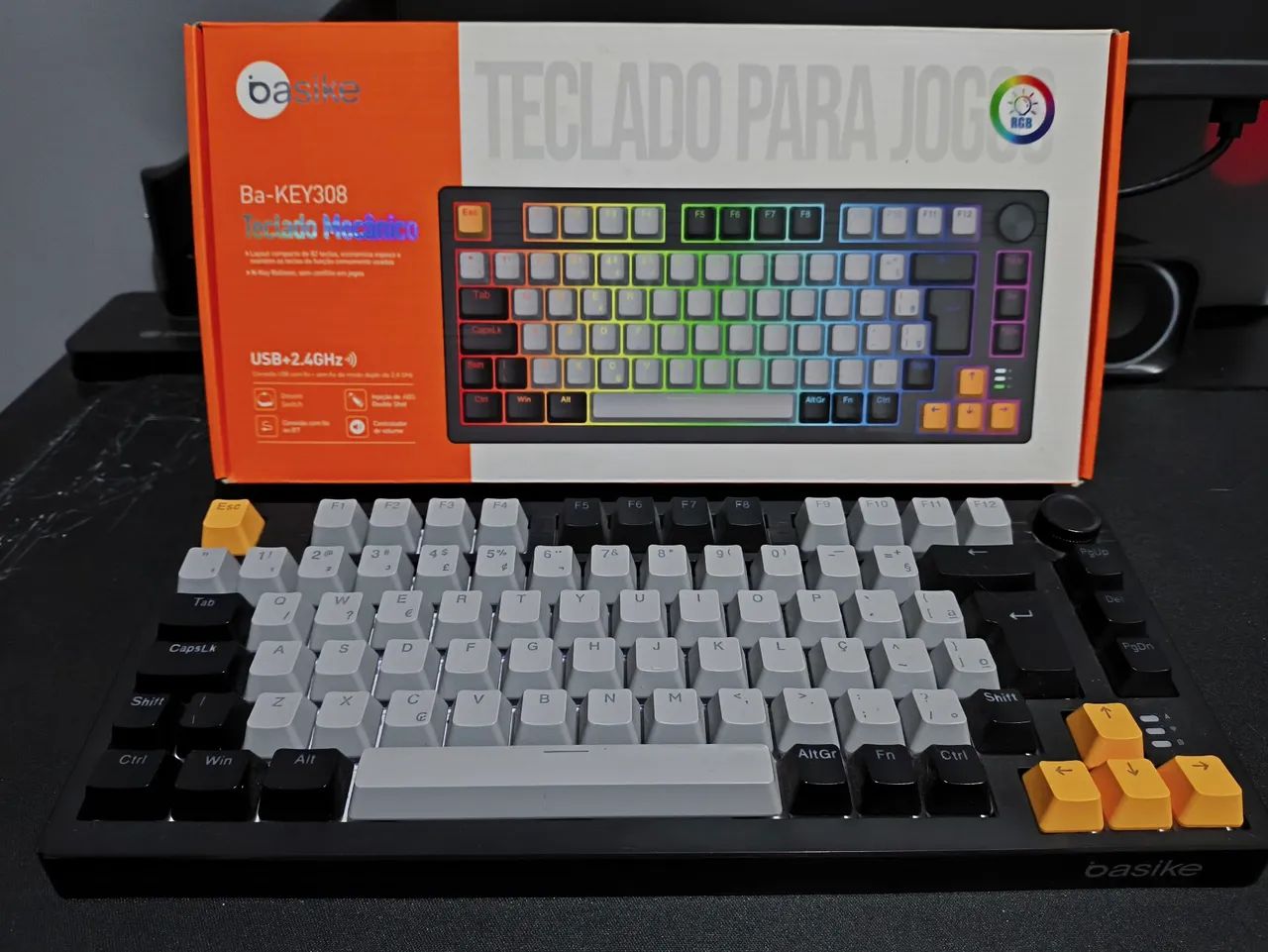 Teclado BASIKE (MECÂNICO)