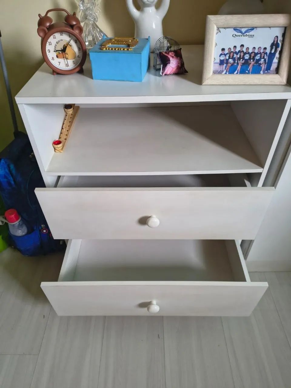 Cômoda branca 2 gavetas  - Foto 2