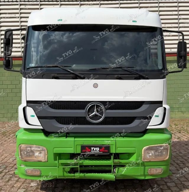 MB 1933 4X2 2013 - Foto 2