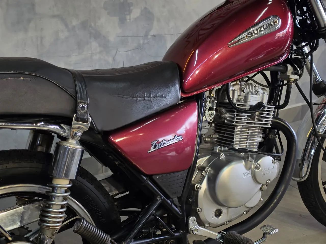 SUZUKI Intruder 125  - 2011 - Foto 3