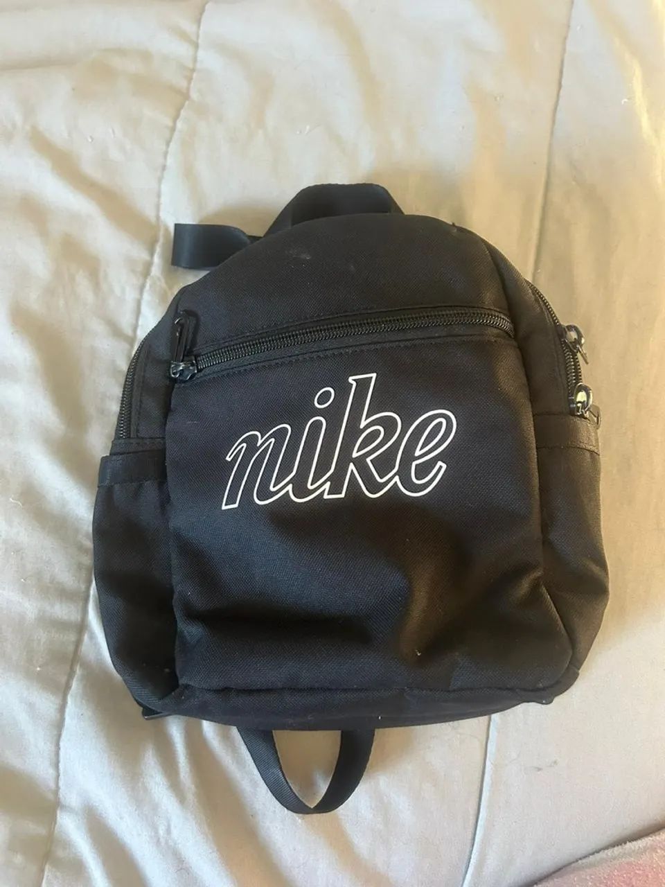 Mochila nike pequena