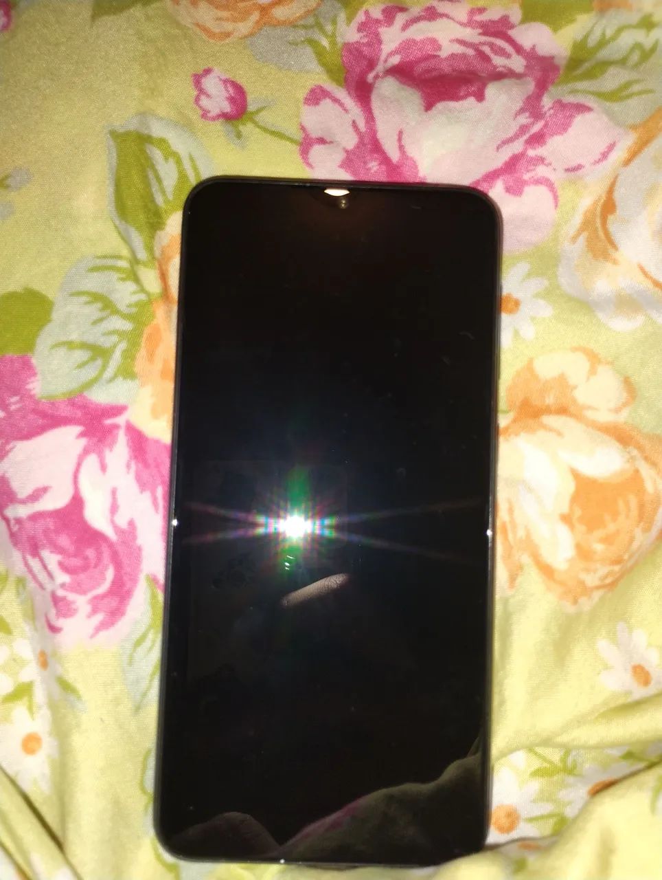 Celular Galaxy a10 com defeito 