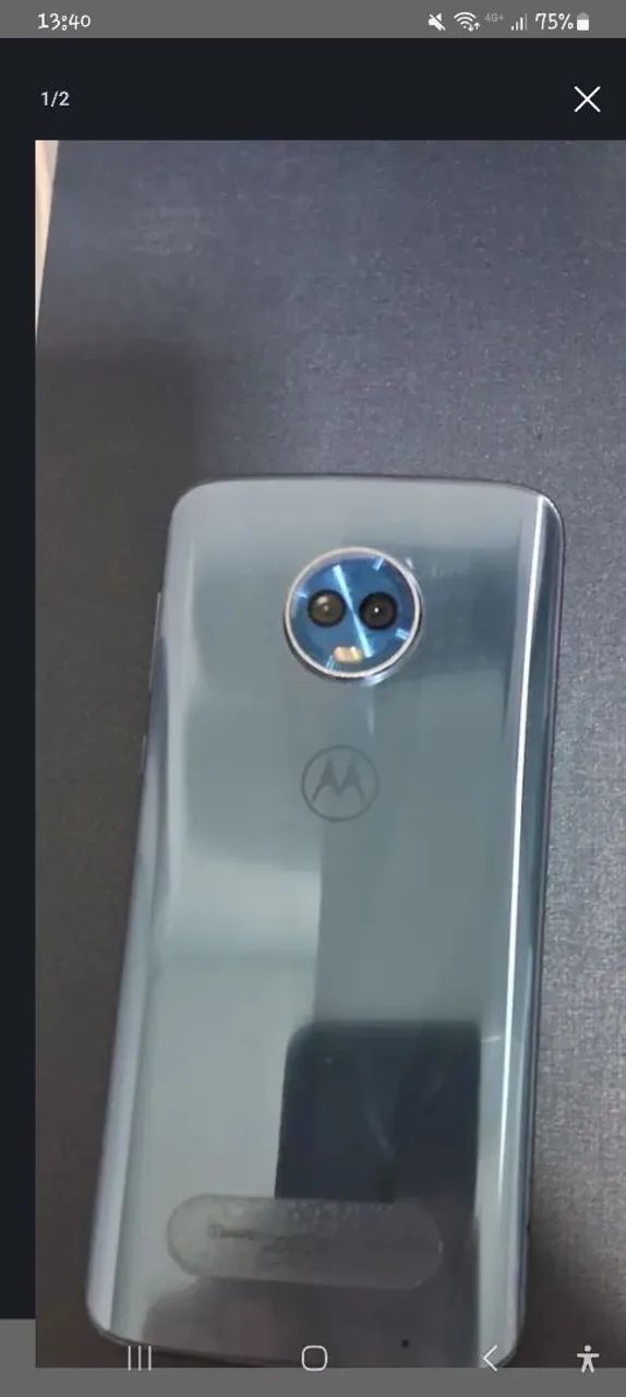 Celular motog6 com defeito.  N está segurando bateria 