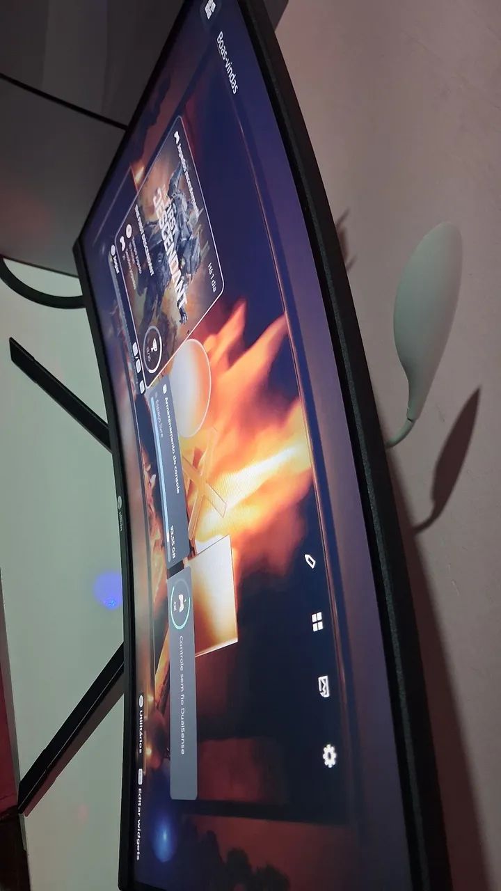 Monitor Curvo Full HD - Foto 3
