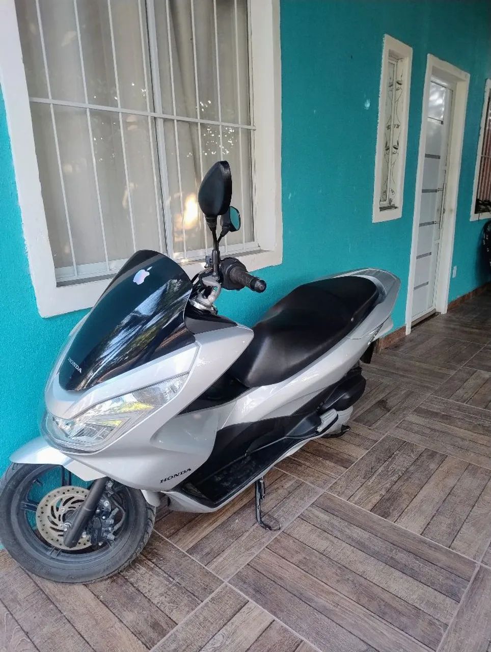 PCX ano 2017 - Foto 2