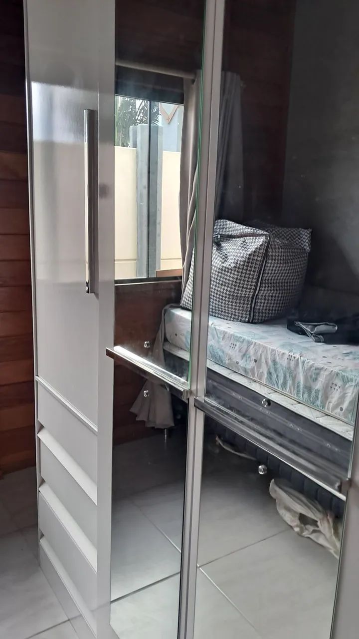 Vendo Guarda roupa