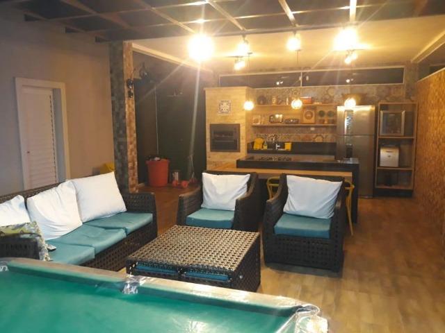 CA1723 Condomínio Marbela, casa duplex, 4 suítes, semi mobiliada, área de lazer completa - Foto 10