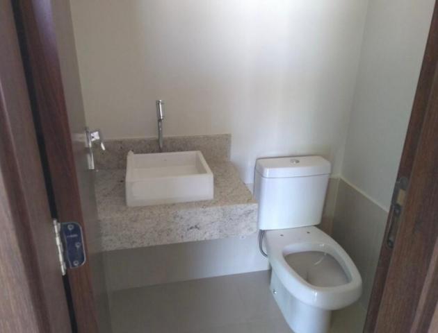 Alugo apto no edifício JK com armários nos quartos e cozinha - Foto 3