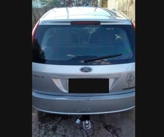 Carro Ford Fiesta 2004 - Foto 2