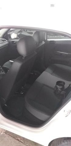Vendo gol 1.0 branco 0km - Foto 6