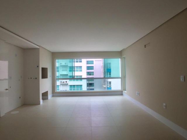 Novo, nunca habitado, ha 50m do Mar, entre já em contato - Foto 3