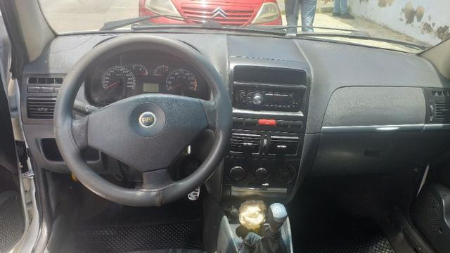 Siena 2007 motor 1.8 HLX a gás e flex completo de tudo - Foto 11