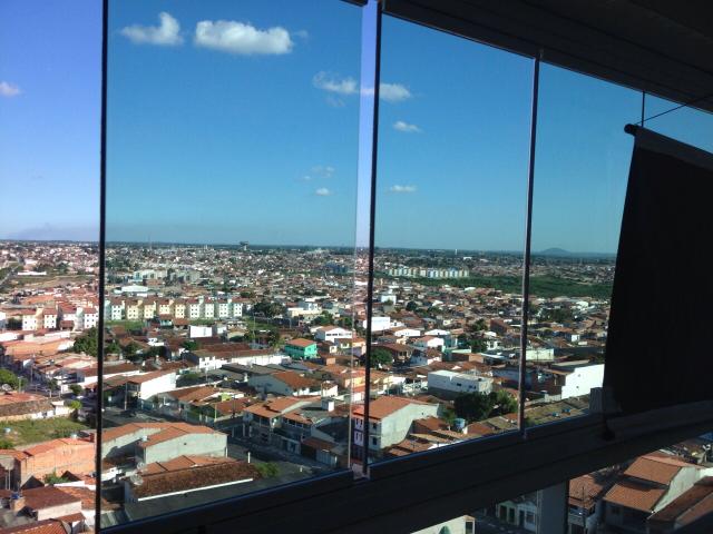 Léo tem apartamento 2/4 na Av Senador Quintino - Foto 4
