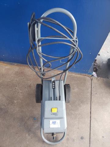 Vendo Lavadora Kartcher 585 - Foto 2