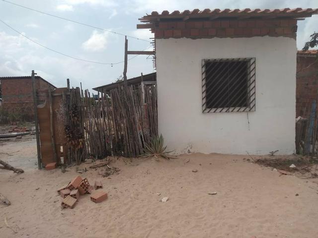 Vendo este terreno já com uma casa - Foto 2