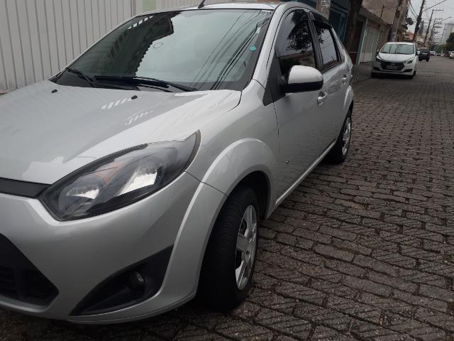 Fiesta Sedan SE - 14/14 - 1.0 - Foto 18