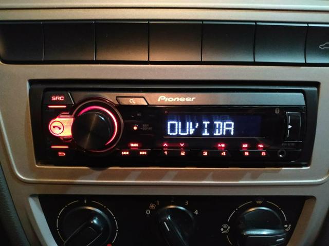 Som Pioneer MVH.S218br