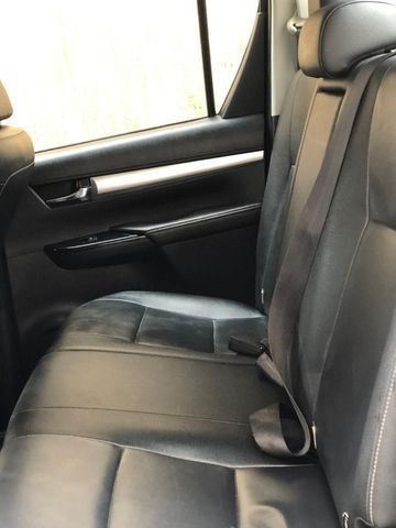 Toyota Hilux SRV 4x4 (Aut) / 2017<br><br> - Foto 6