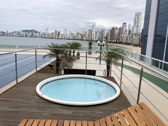 Kitinete até dezembro Balneário Camboriú c piscina no condomínio - Foto 5
