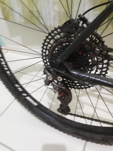 Bicicleta cannodale