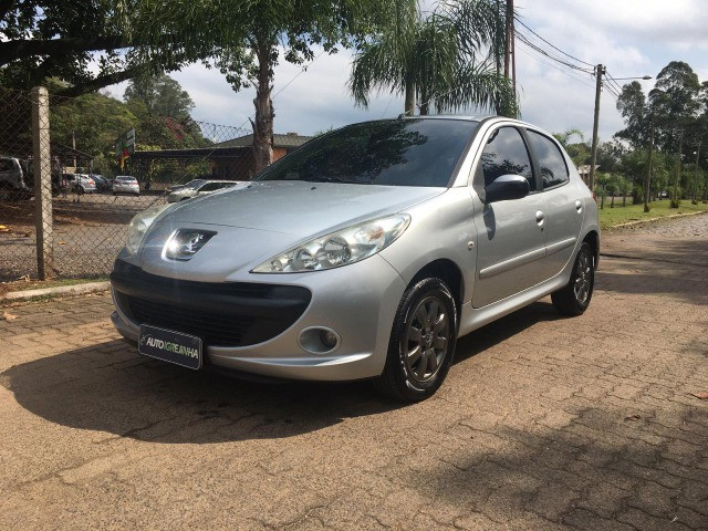 Peugeot 207 Hatch XR 1.4 8V (flex) 4p 2009 - Foto 6