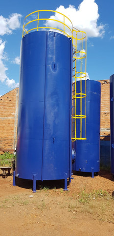 Caixa de água vertical (15.000L)