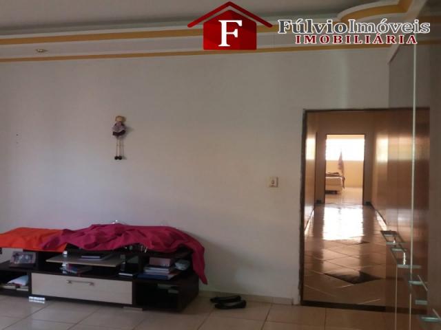 Sobrado com 4 Quartos em Vicente Pires. - Foto 6