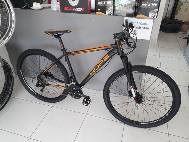 Bicicleta Mountain bike NOVA ZERO SO VENDO .