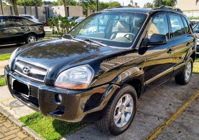 Tucson 2.0 GLS 2010 Automática/Banco Couro