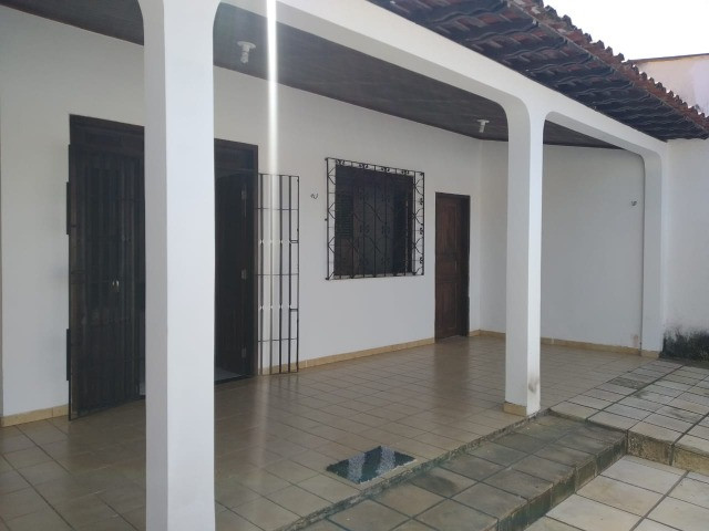 Casa no Cohatrac próximo do Supermercado Mateus e Shopping - Foto 2