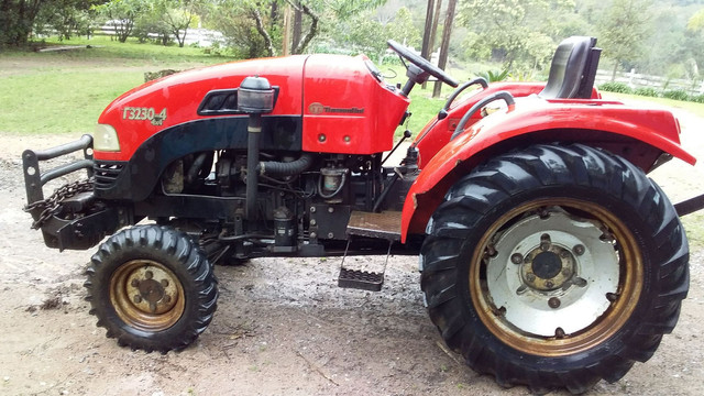 Trator Tramontine