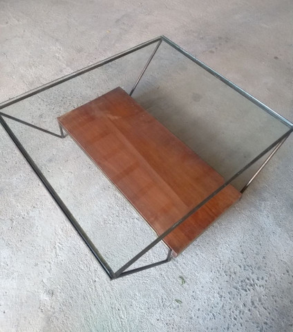 Mesa de centro de vidro semi-nova
